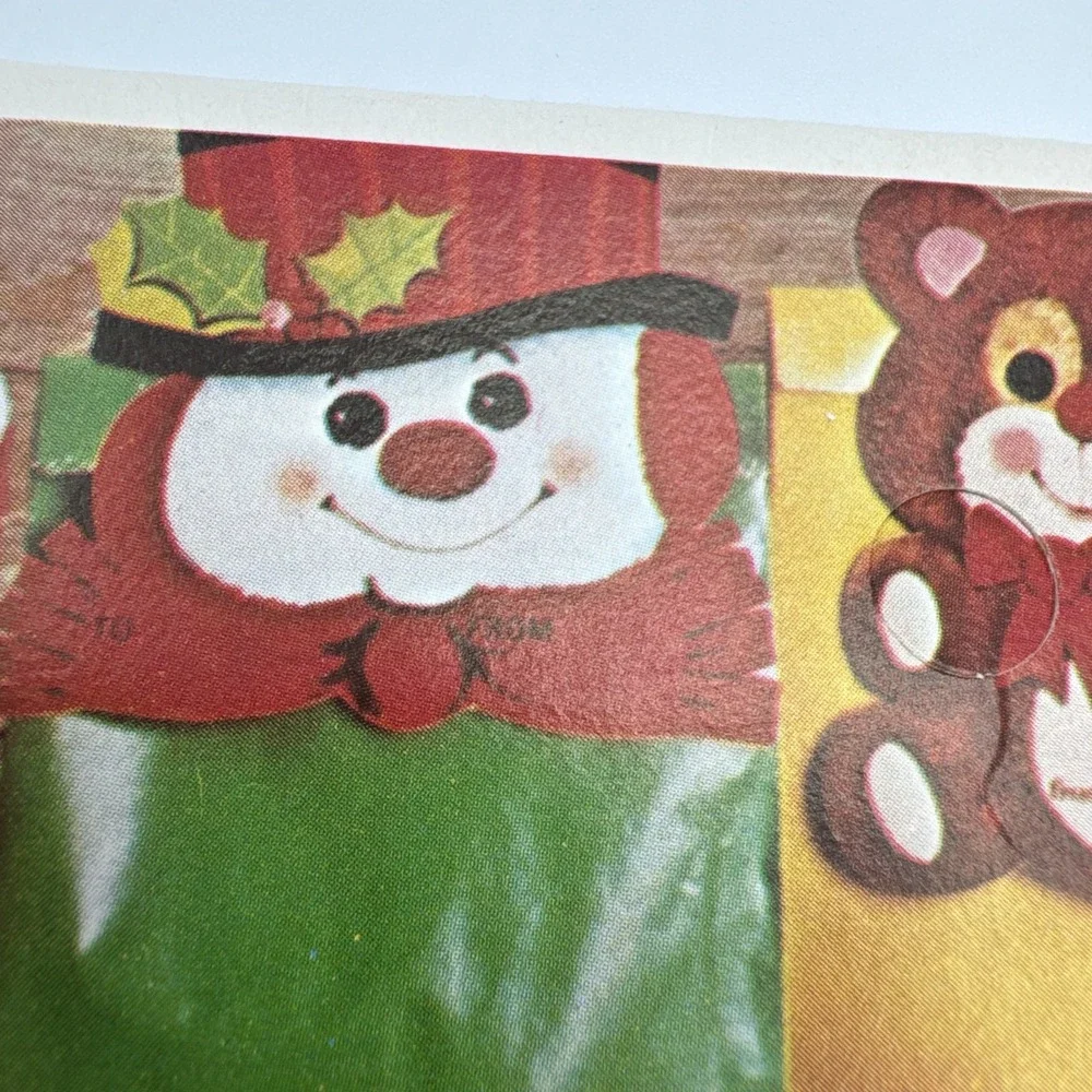 Vintage 60s Christmas Gift Paper Bags & Die Cut Tags Decoration by‎ Peck Set 4